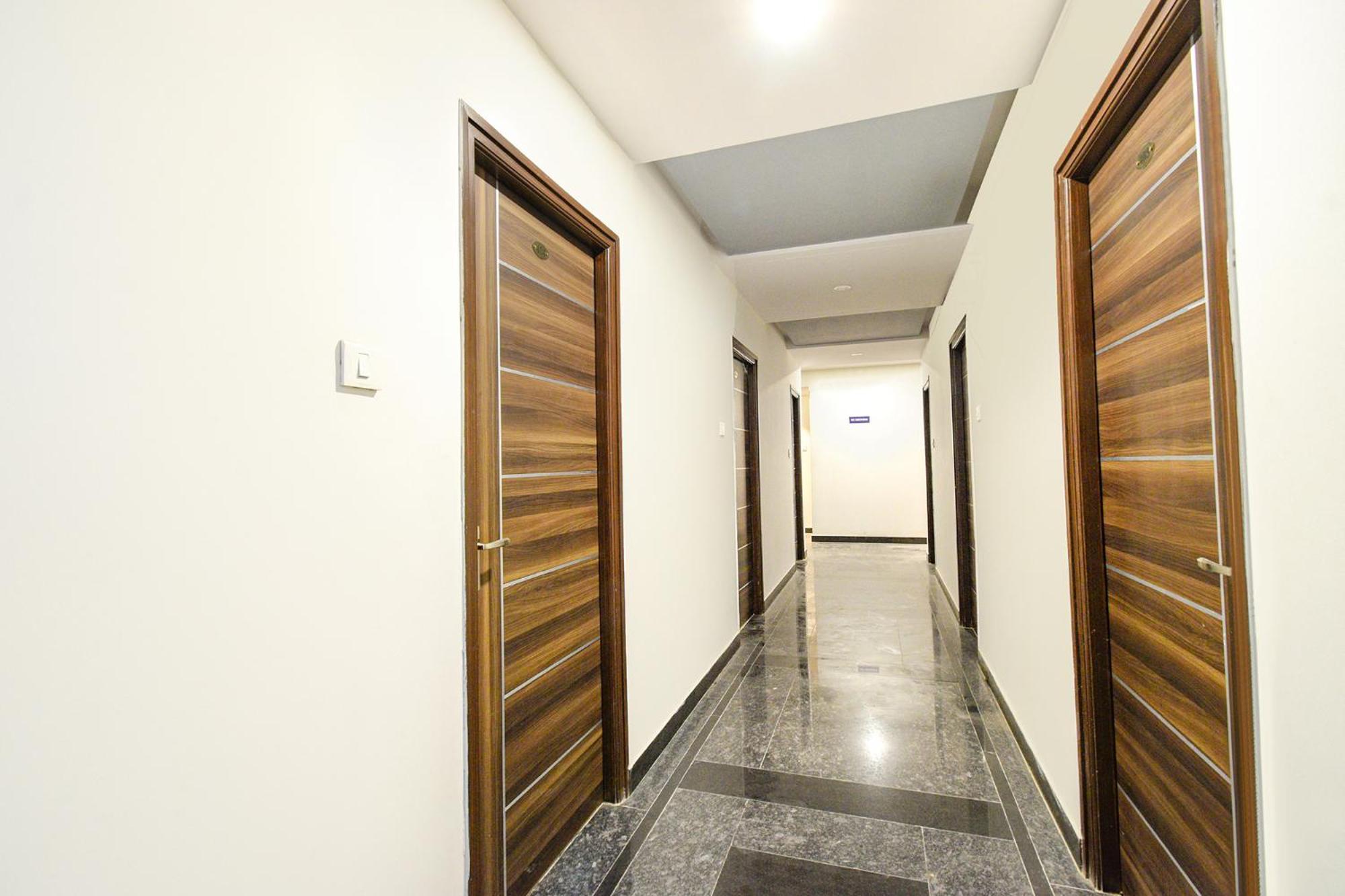 Fabhotel The Botanica - Nr Hyderabad Central University, Kondapur Kondapur  エクステリア 写真