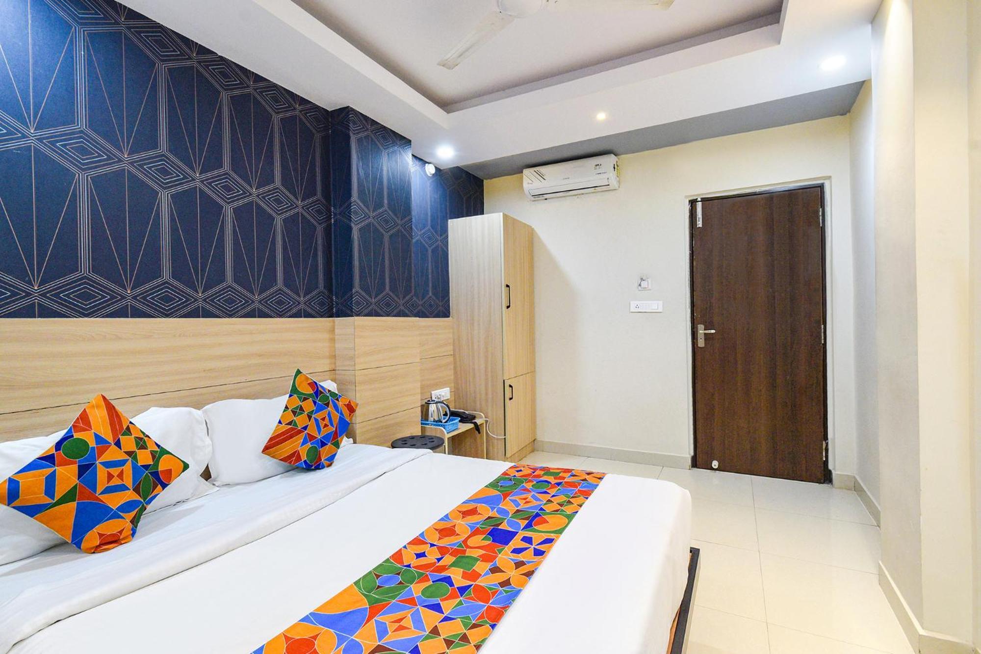 Fabhotel The Botanica - Nr Hyderabad Central University, Kondapur Kondapur  エクステリア 写真