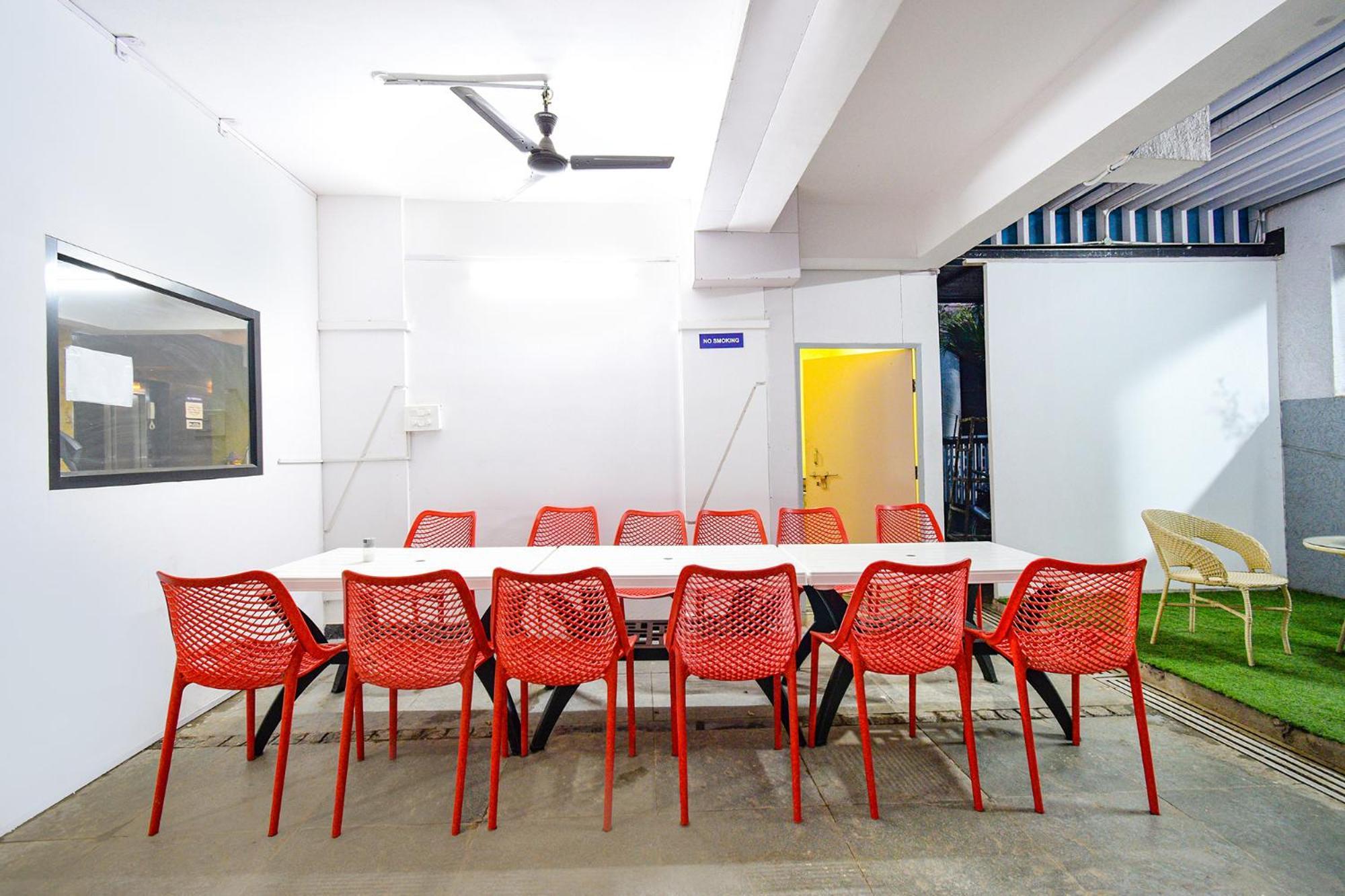 Fabhotel The Botanica - Nr Hyderabad Central University, Kondapur Kondapur  エクステリア 写真