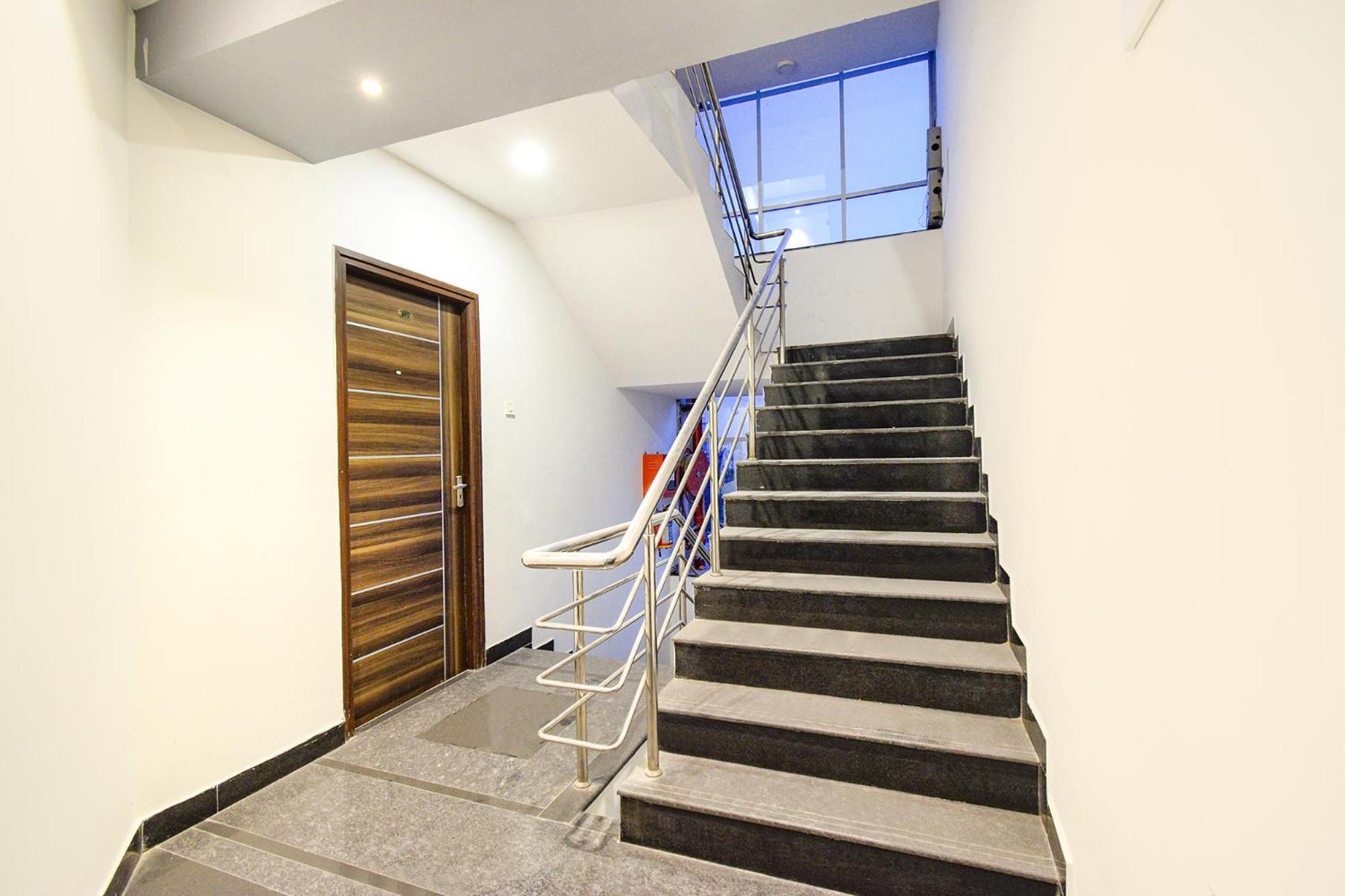 Fabhotel The Botanica - Nr Hyderabad Central University, Kondapur Kondapur  エクステリア 写真