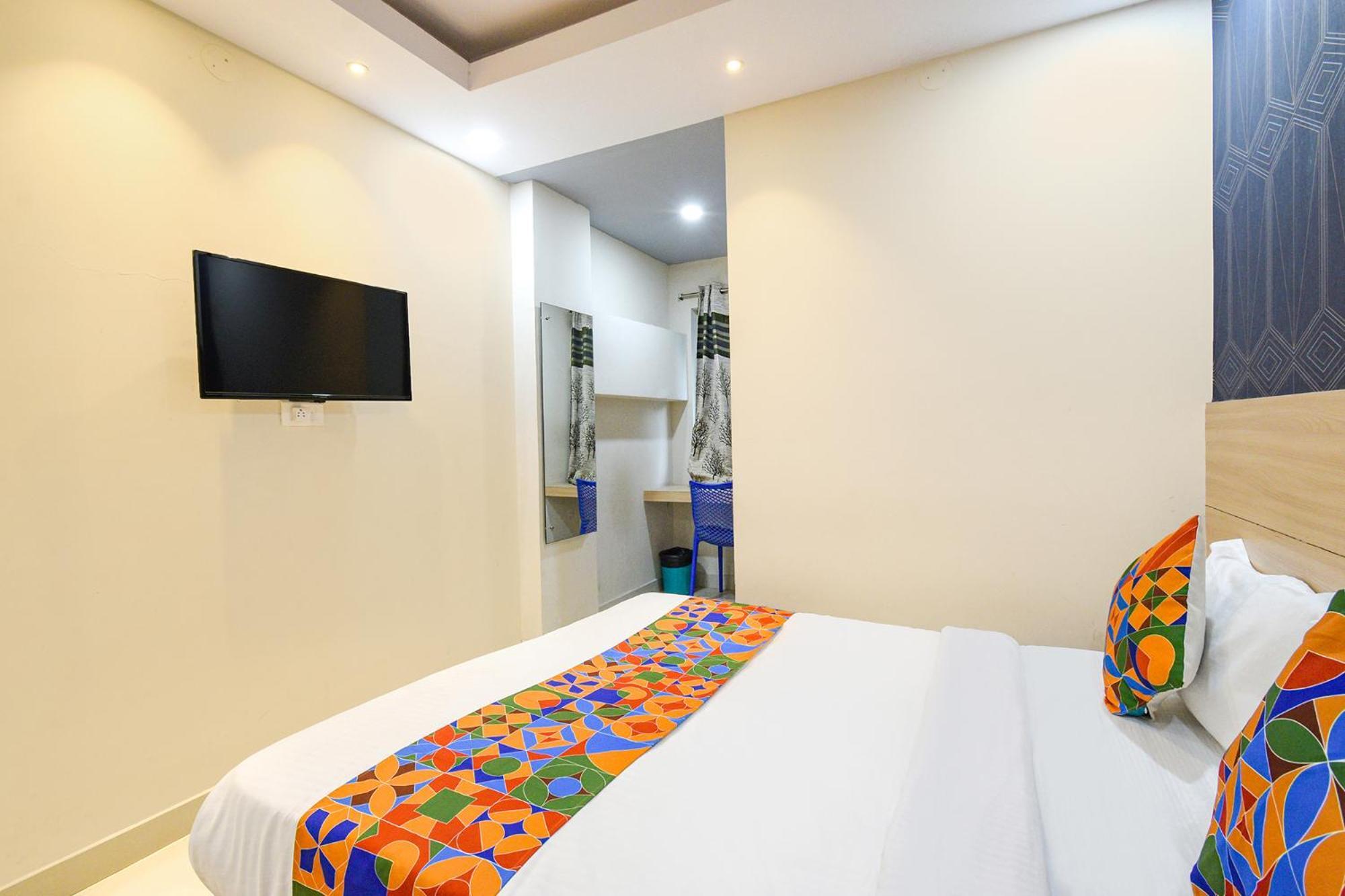Fabhotel The Botanica - Nr Hyderabad Central University, Kondapur Kondapur  エクステリア 写真